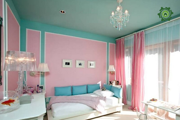 Phòng ngủ màu hồng kết hợp màu xanh da trời